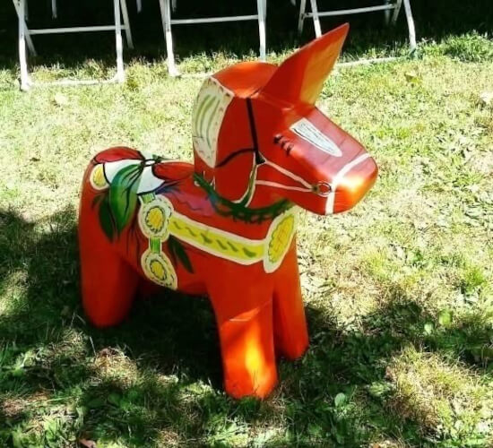 carousel-hobby-horse