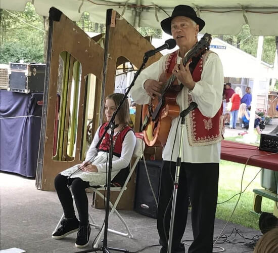 carousel-instrumental-2